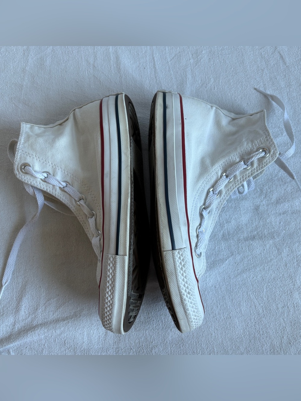 Converse chuck Taylor All Star White High-Top Sneakers with Red & Blue Stripe - Picture 2 of 15